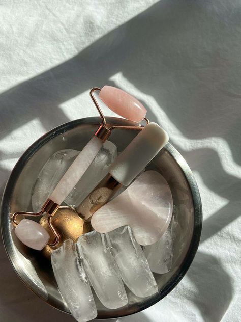 Luxury Rose Quartz Facial Roller – 100% Natural Crystal for Sculpting and Glow